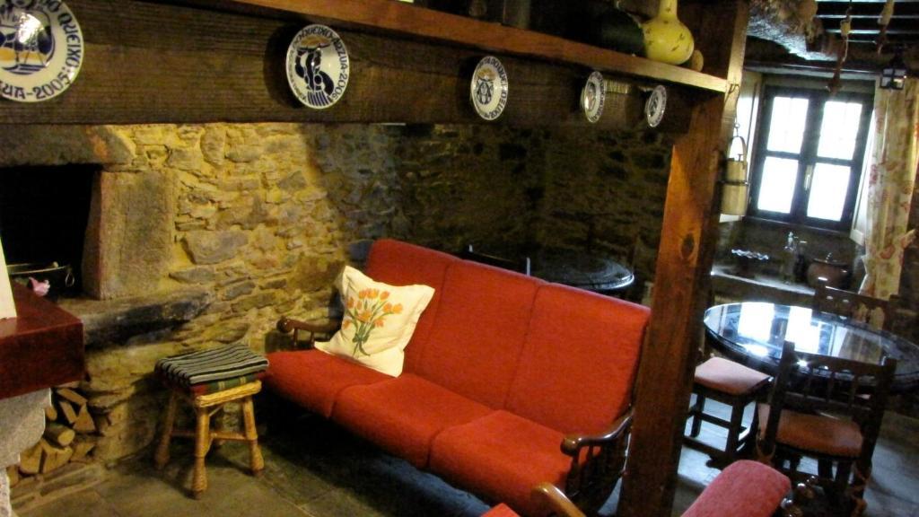 Casa Lucas Guest House Arzua Bagian luar foto