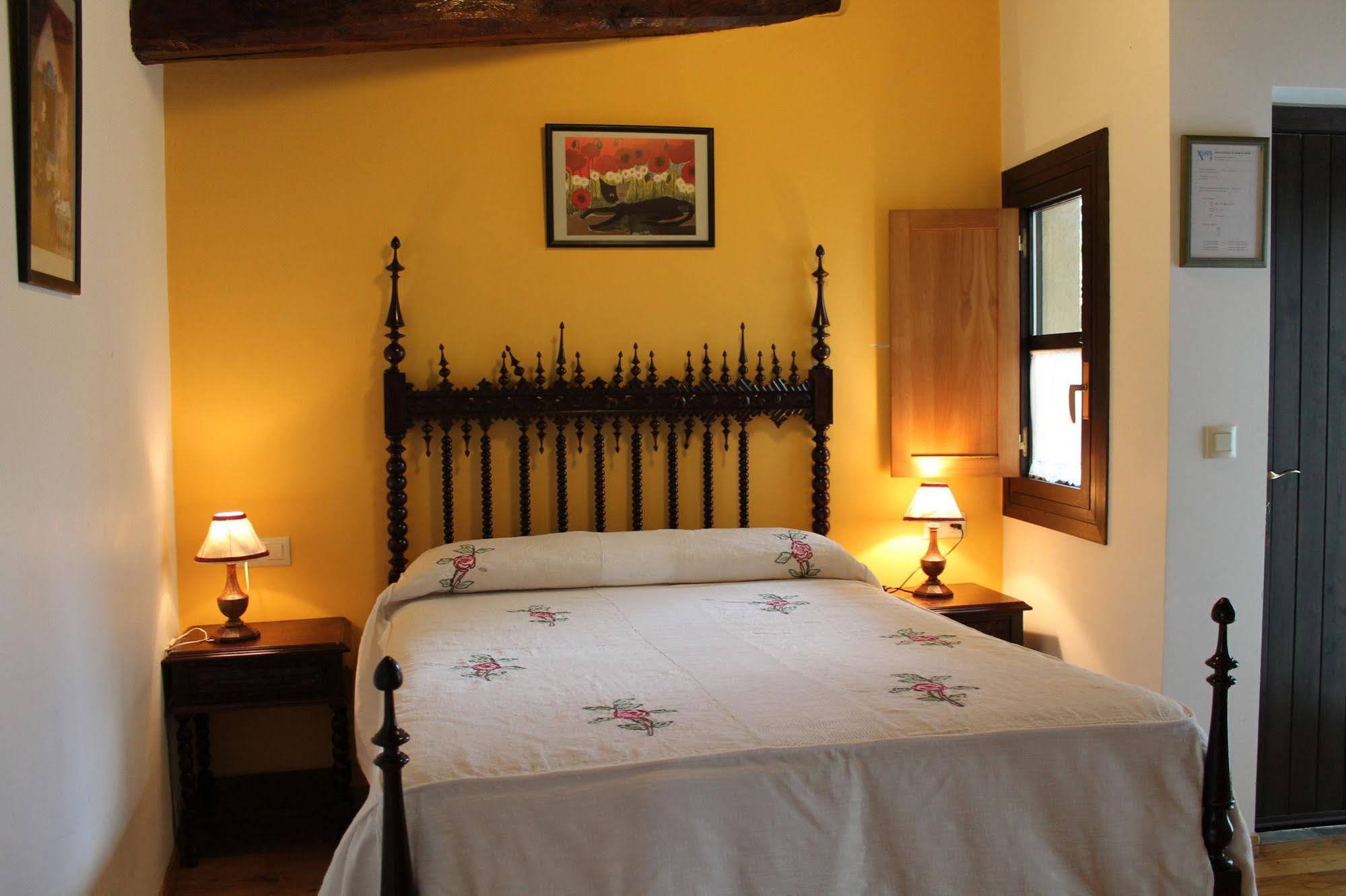 Casa Lucas Guest House Arzua Bagian luar foto